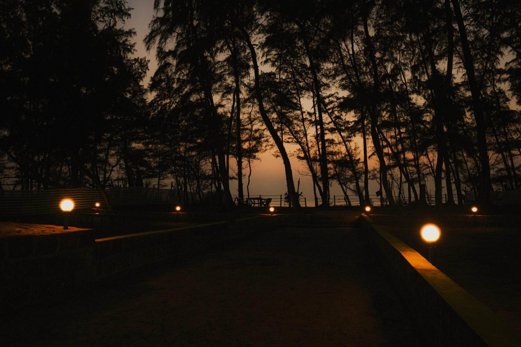 White Sand Beach Stay Resort Kumta Extérieur photo